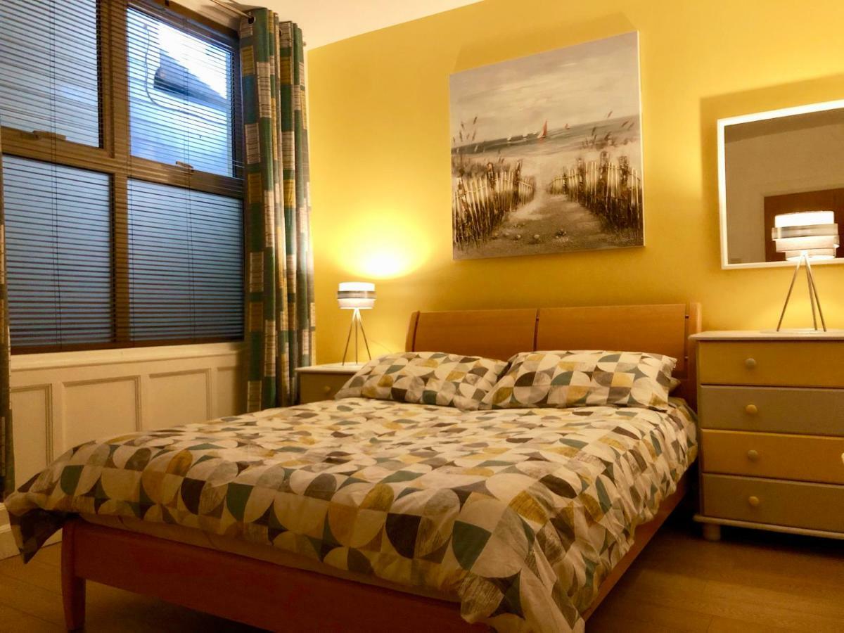 Princess St Apartments Portrush Eksteriør bilde